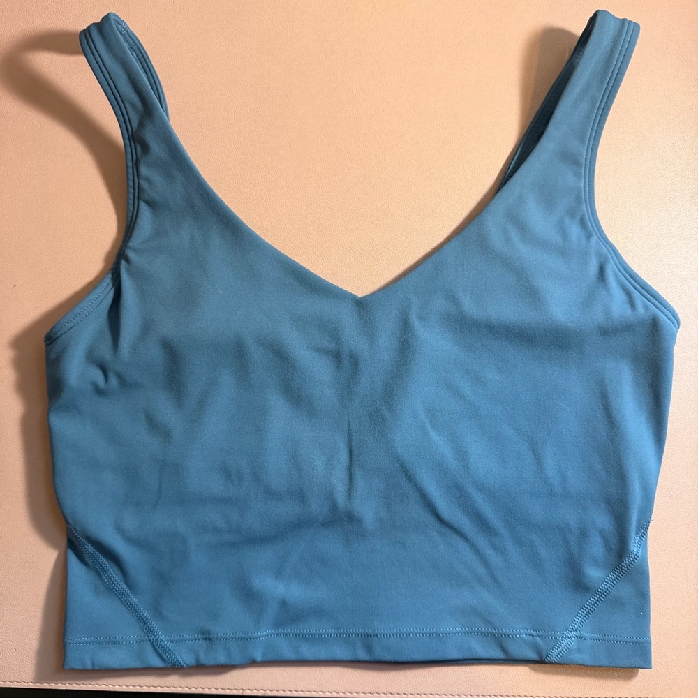 Blue Seamless V-Neck Athletic Tank Top Size 6 Fitted Yoga Gym Activewear